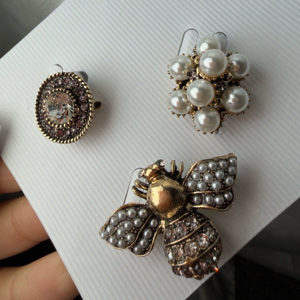 New Vintage classic 3x set Gold and Silver Brooch Set - Picture 1 of 7